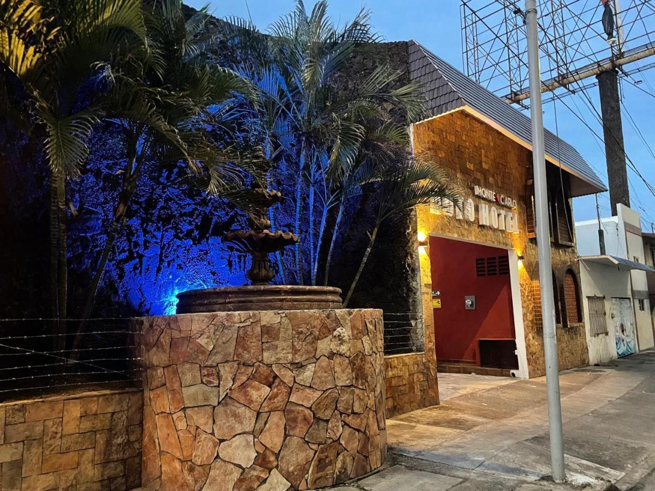 Auto Hotel Monte Carlo 韦拉克鲁斯 外观 照片